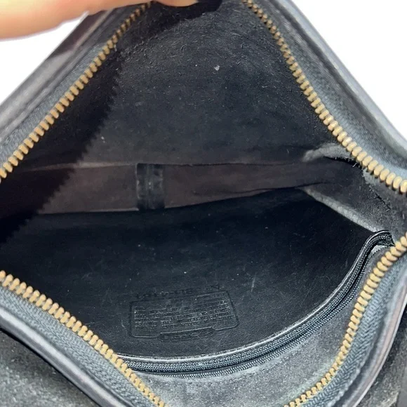 Coach Vintage Patricia’s Legacy Crossbody Black Leather Shoulder Bag - Picture 12 of 15